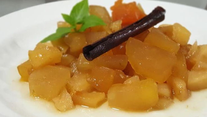 Dulce de fruta bomba (papaya) con pina