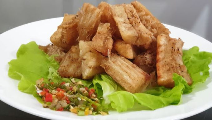 Yuca Frita (manioc frit)